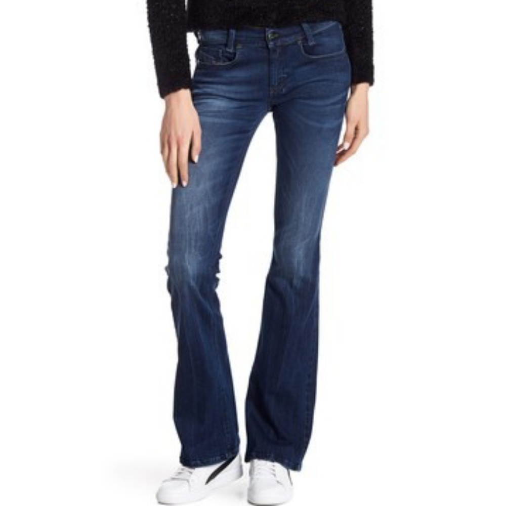 Diesel slim bootcut louvboot Jean's size 28